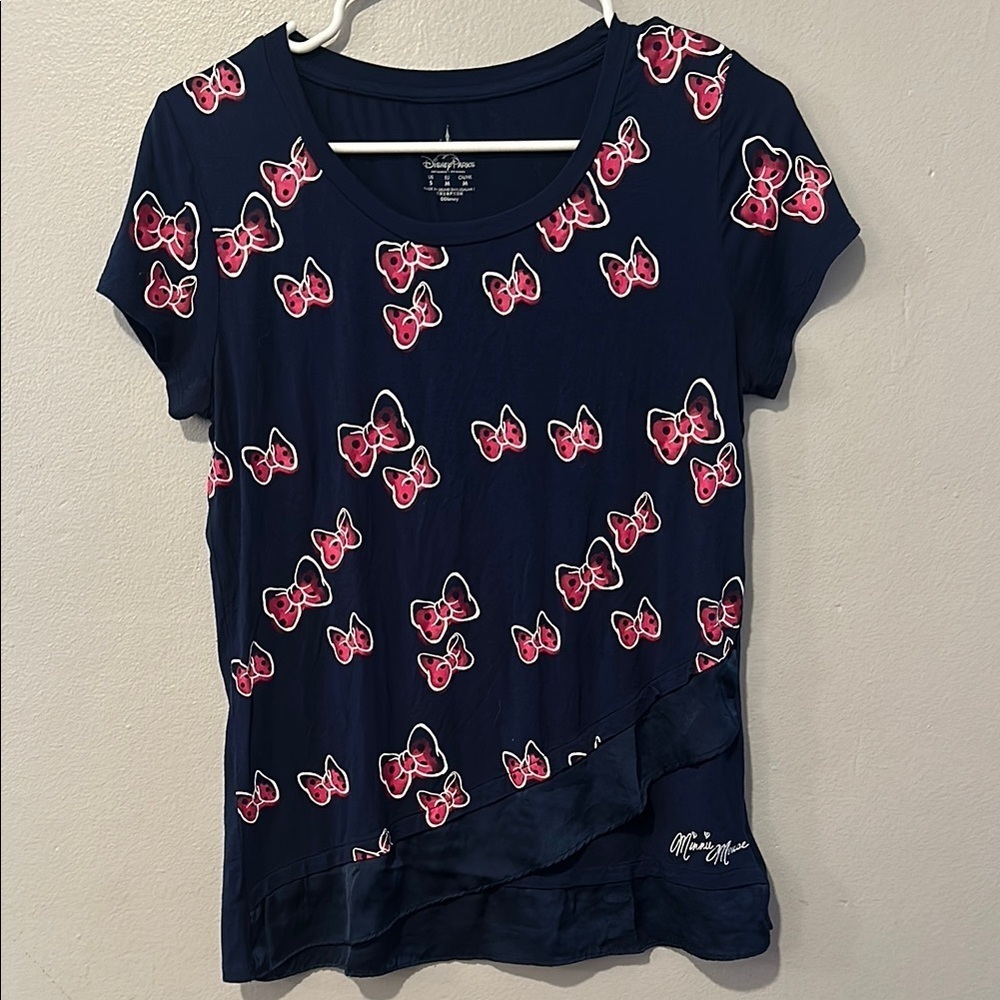 Disney Blue and Pink Short Sleeve Tee with Bow Pattern